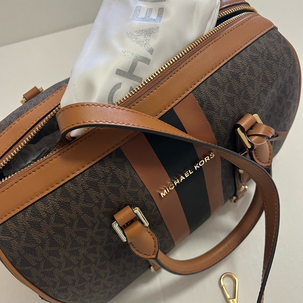 Michael Kors Brown and Black Crossbody Bag - Picture 13 of 15